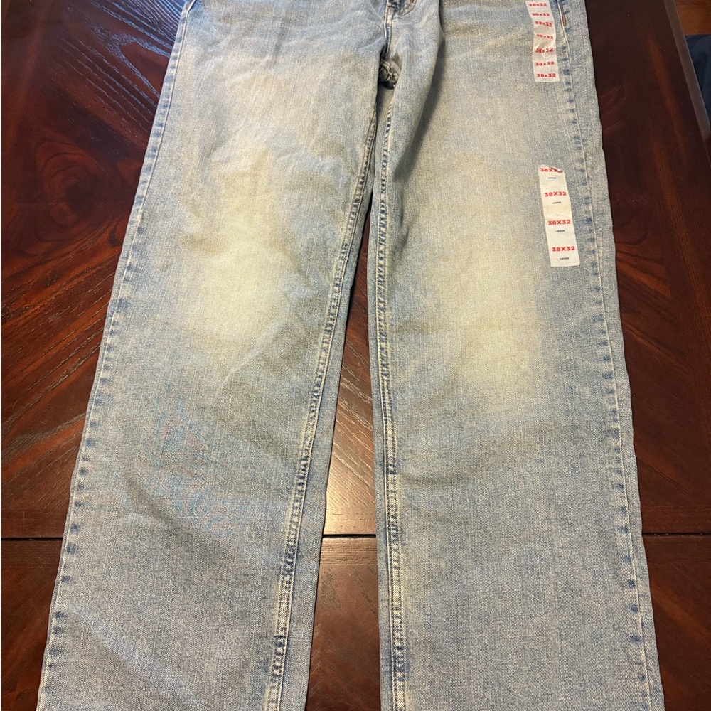 Men's Light Blue Old Navy Jeans NWT Size 38/32.
